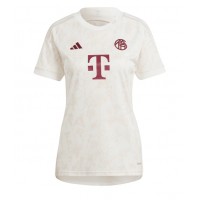 Camisa de Futebol Bayern Munich Leon Goretzka #8 Equipamento Alternativo Mulheres 2024-25 Manga Curta